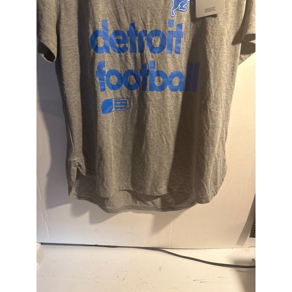 Nike Detroit Lions NFL Womens Gray Detroit Football Graphic T-Shirt Large NWT - Picture 2 of 6